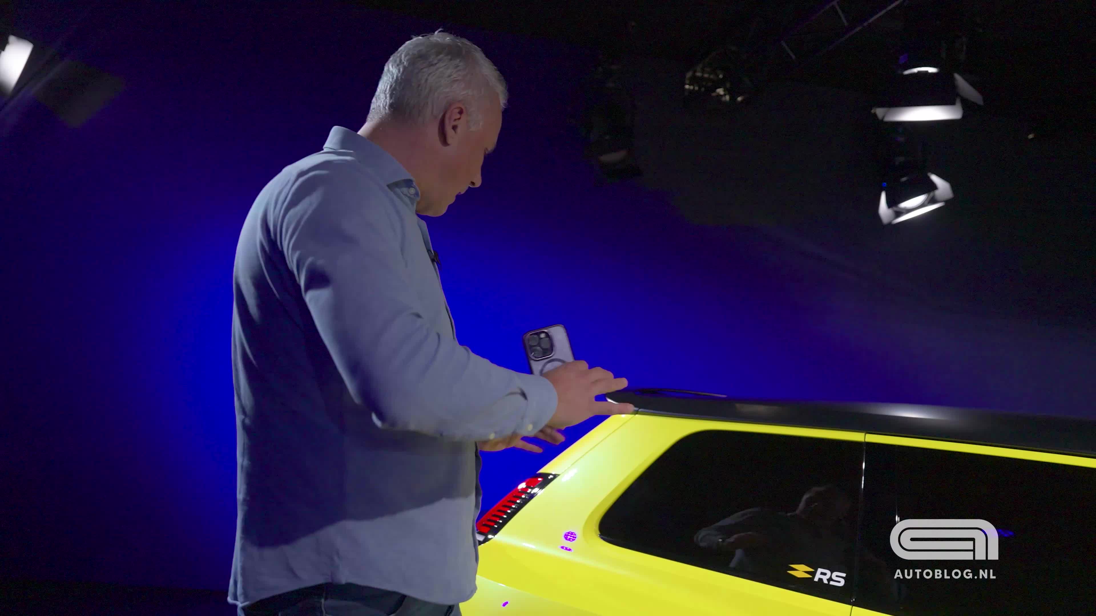 Thumbnail for article: Renault 5 Turbo 3E is een rallymonster met 4.800 Nm koppel! [VIDEO]